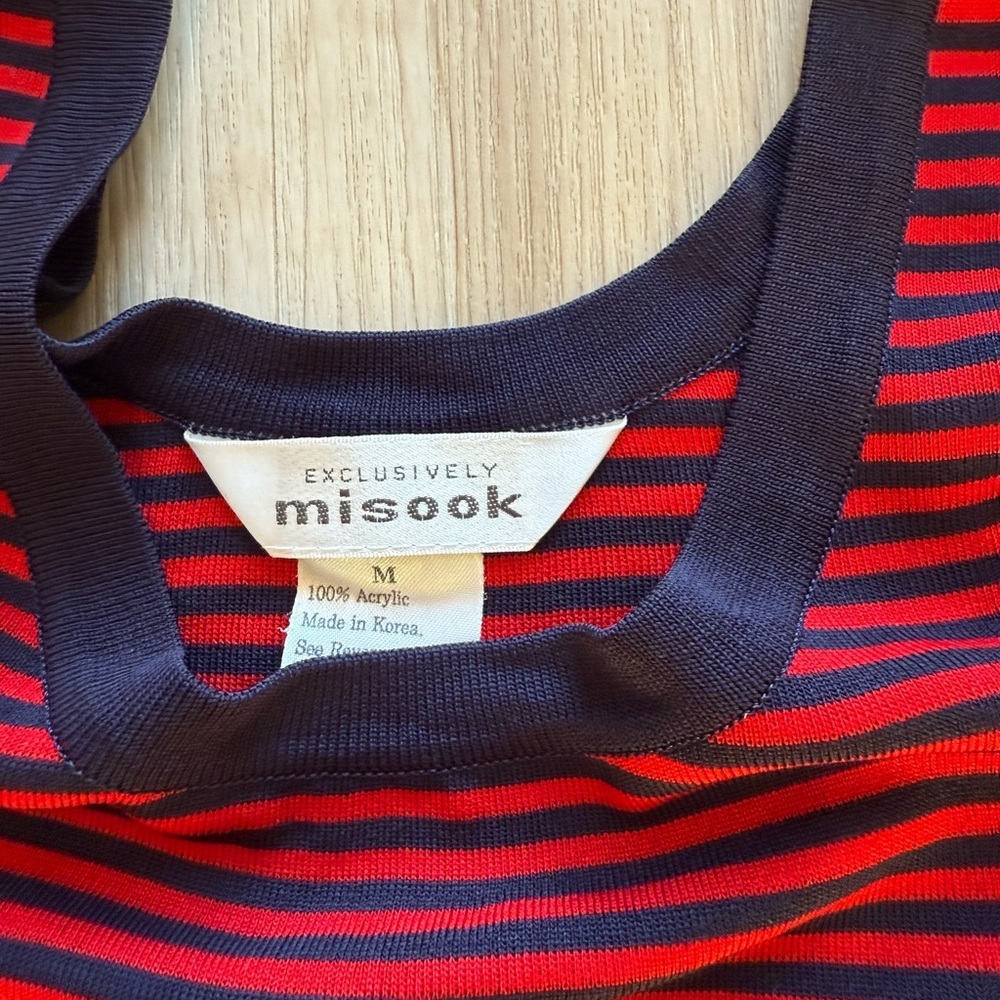 Exclusively Misook Women's Medium blue & Red Striped Knit Tank Top Acrylic M - Picture 3 of 5